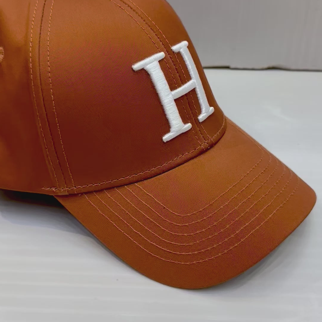 HR Brand caps