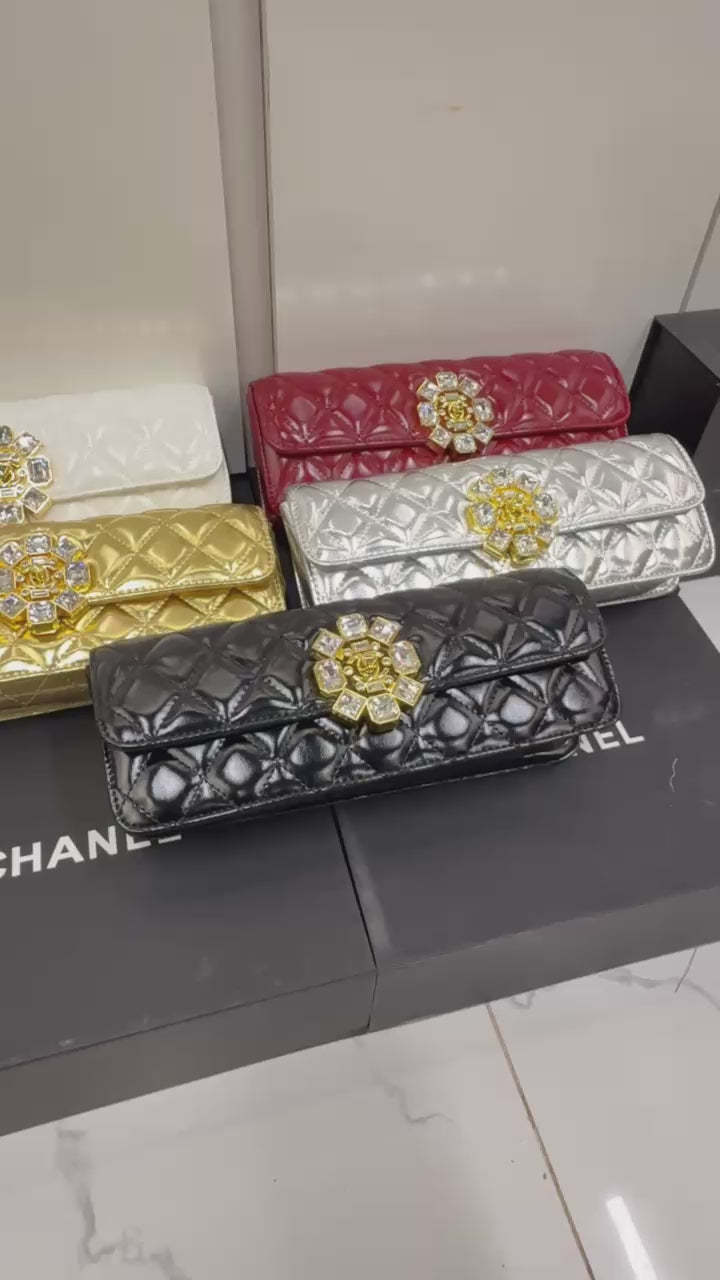 Luxe Diamond Clutch(Premium Quality)(With Box)