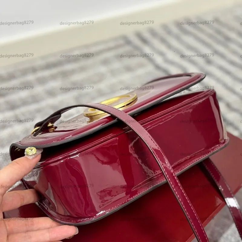 Gucci Bordeaux Shoulder Bag
