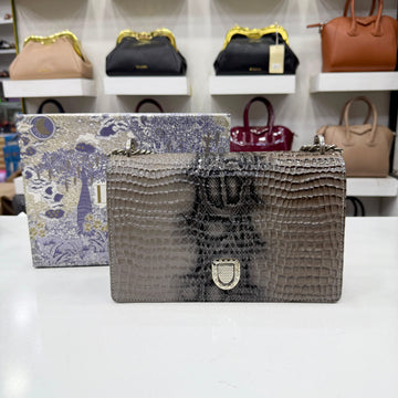 Dior Grey Mist