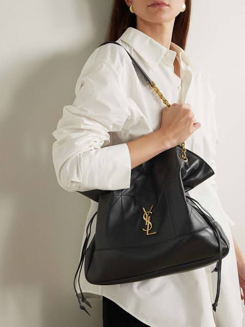 Noir Etoile Tote