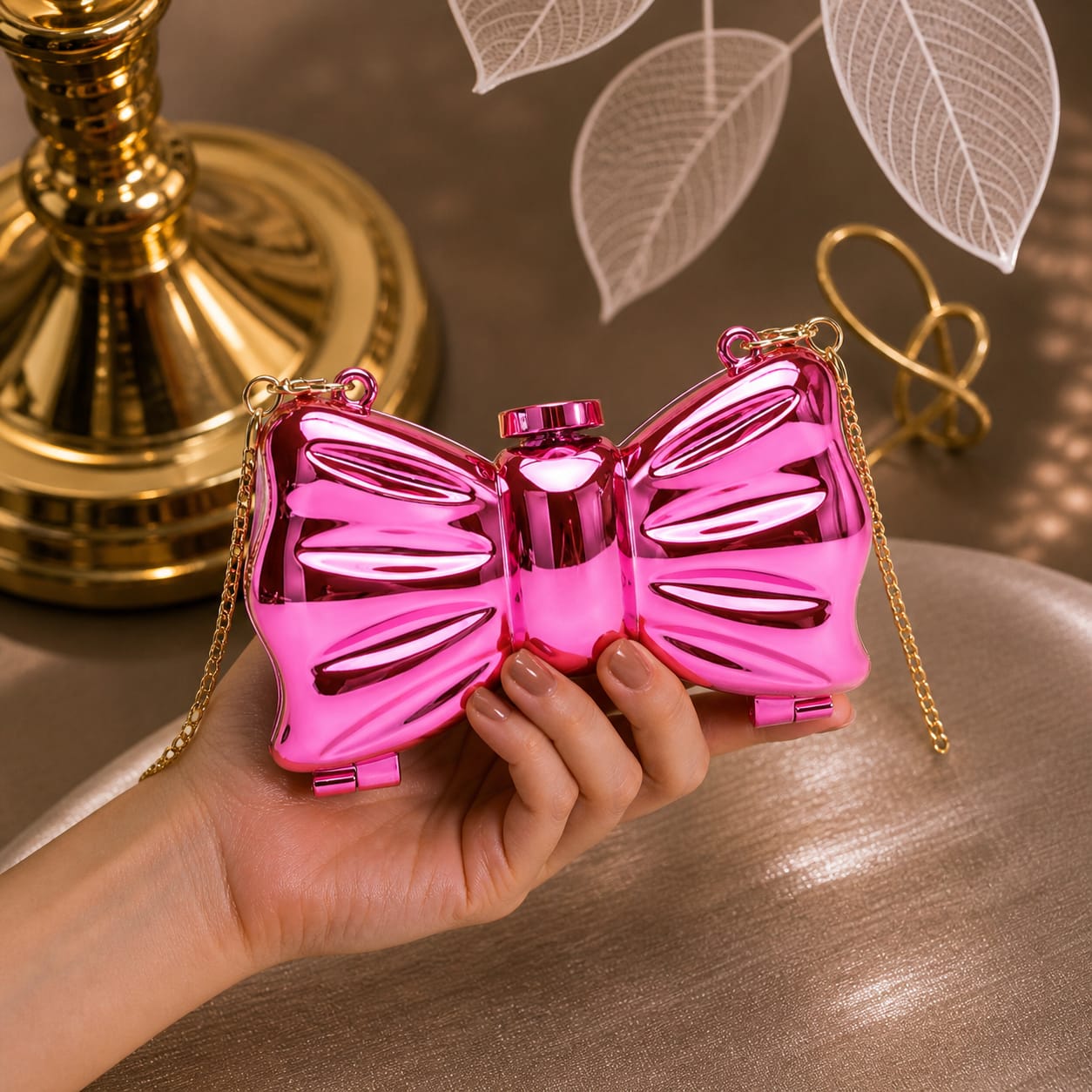Chic Bow Radiance