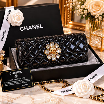 Luxe Diamond Clutch(Premium Quality)(With Box)