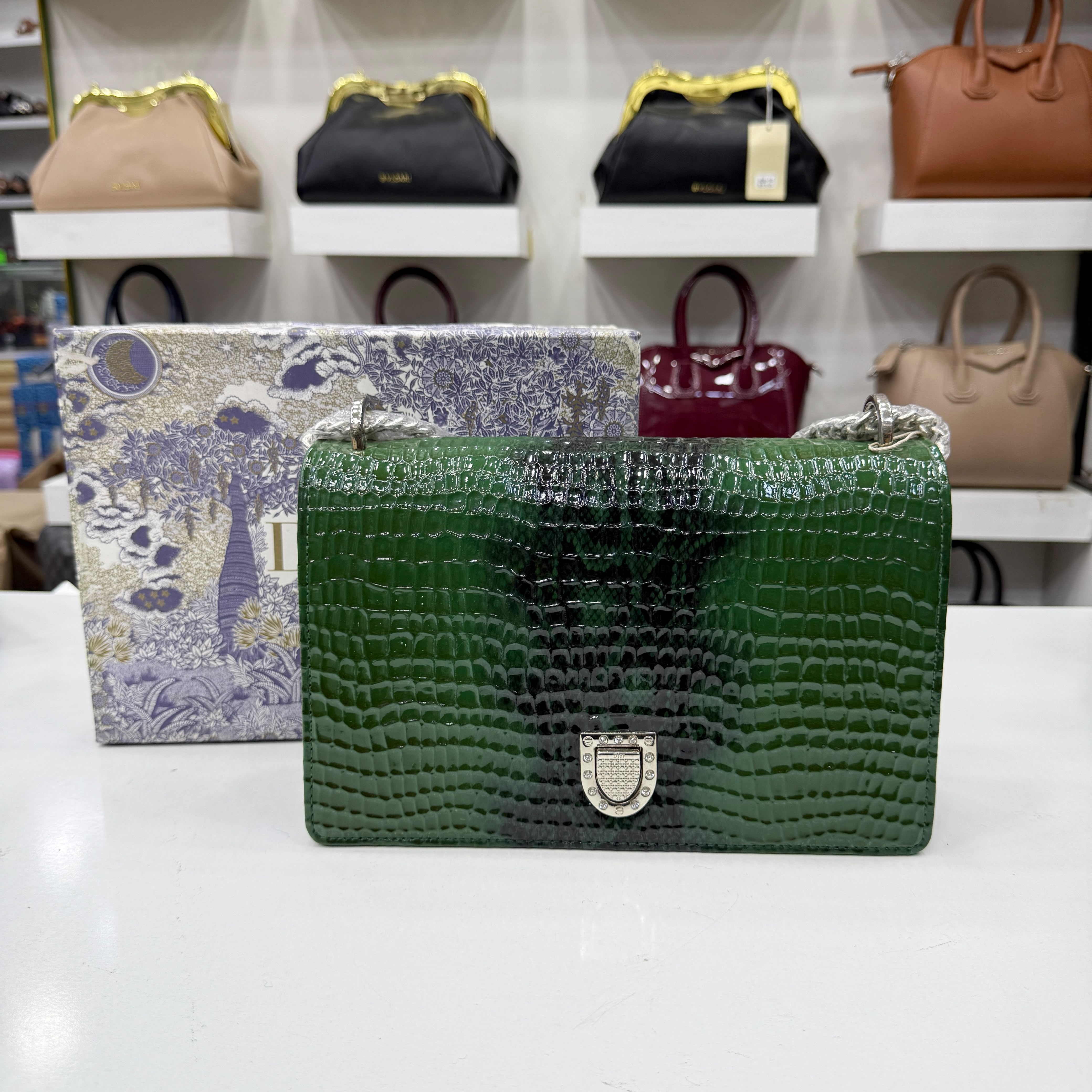 Dior Emarld Royale