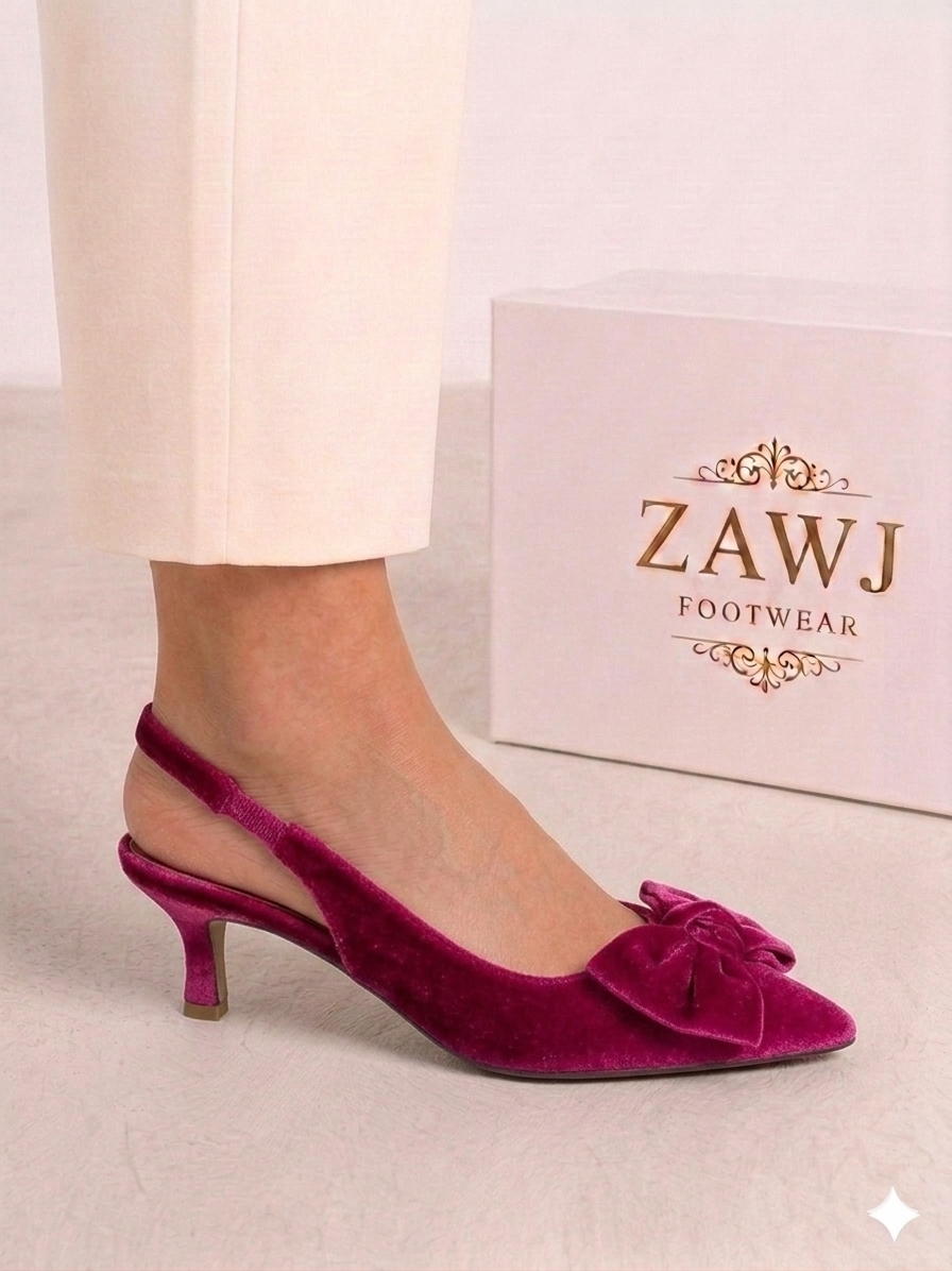 BOW HEELS