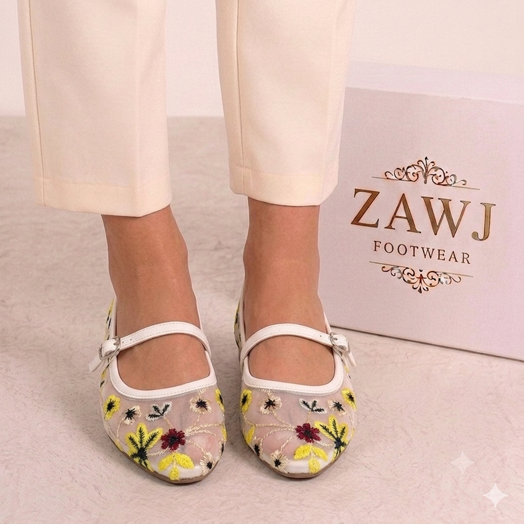 EMBROIDERY PUMPS (White)