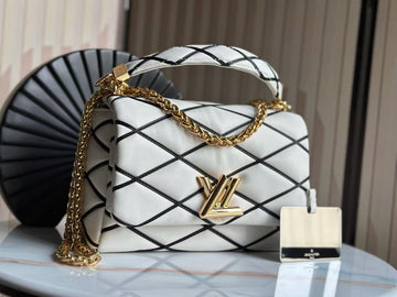 LV Paris Quilted Chic Handbag(Premium Quality)(With Box)