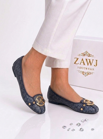 Mk pumps blue
